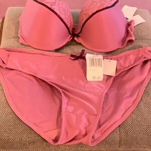Bra and Underwear Set